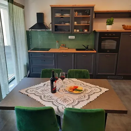Home Lägenhet